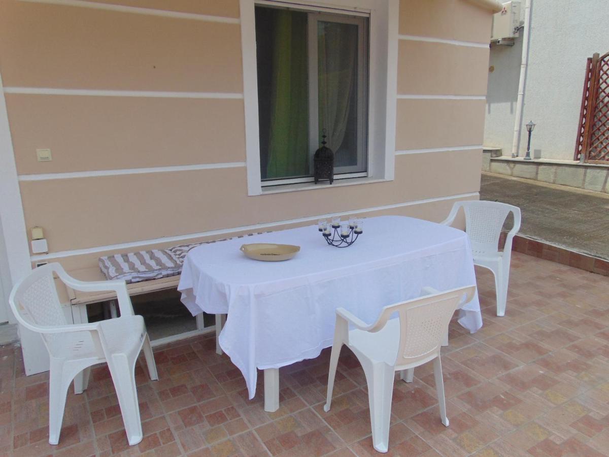 Sea Rose Villa Nea Iraklitsa Bagian luar foto